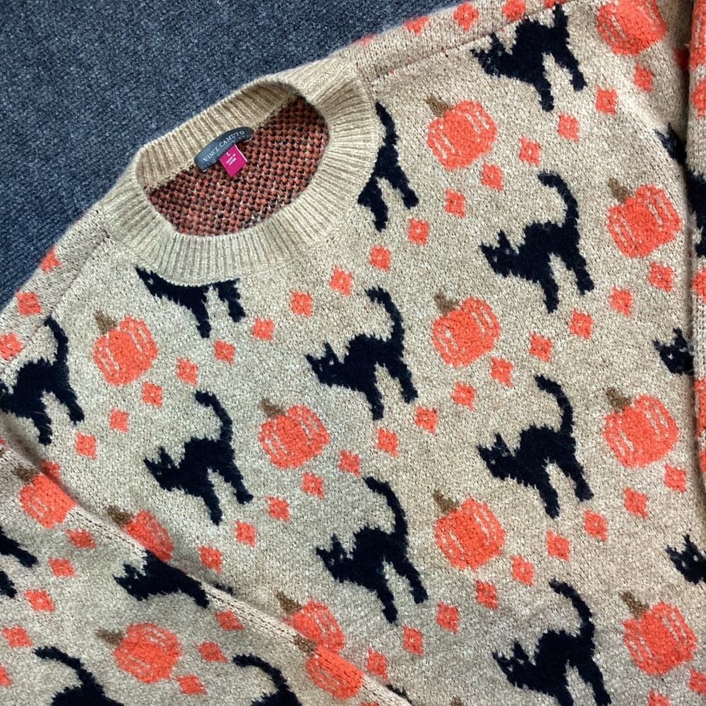 Vince Camuto Womens Halloween Black Cat Pumpkin Sweater Tan Large SV7755201 189 - Picture 1 of 9